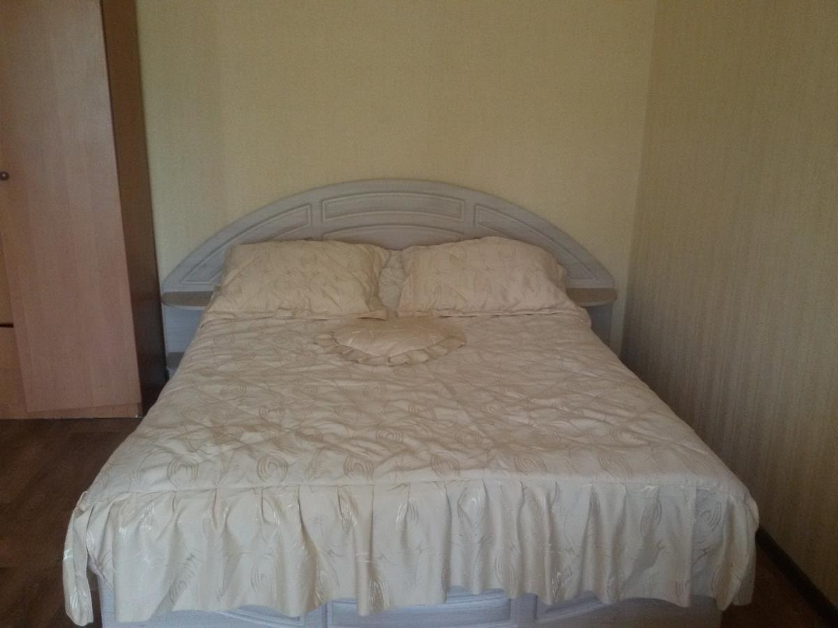 Ferienwohnung Квартира Курбаса Bila Zerkwa Exterior foto